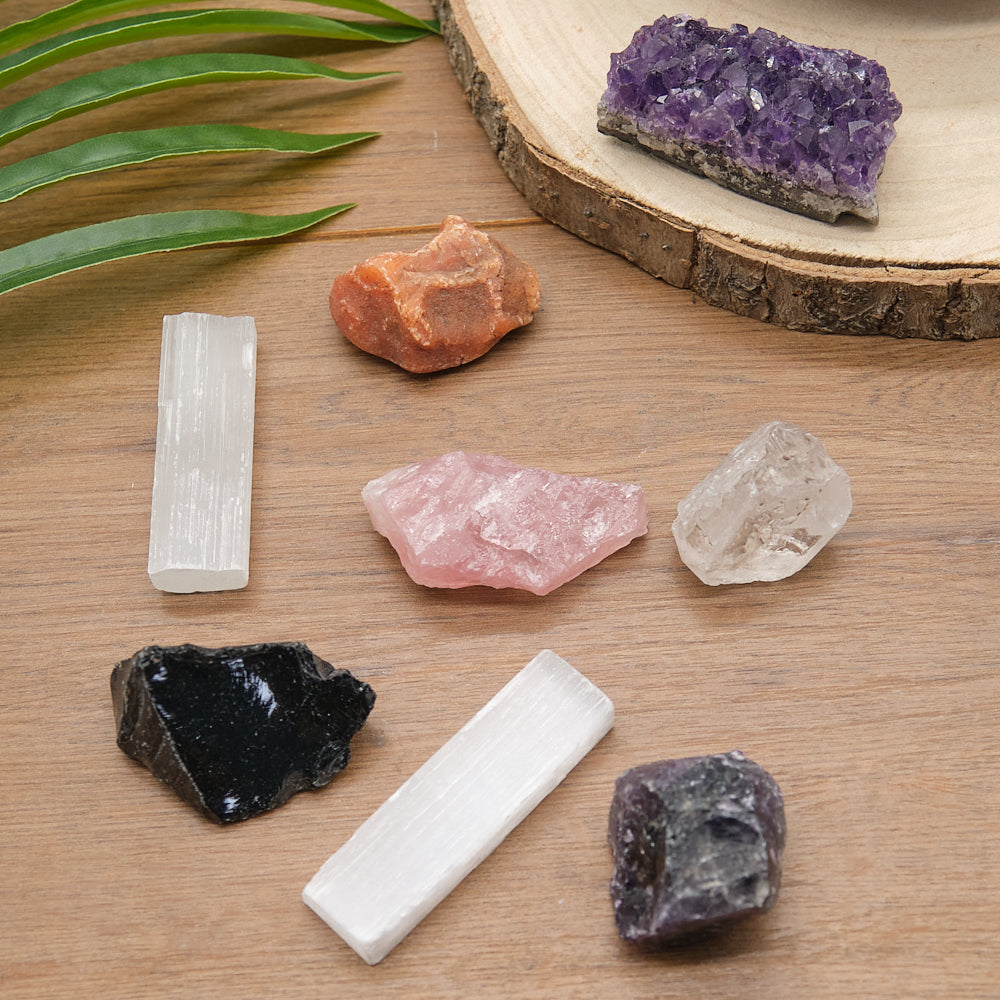Clear Quartz, Rose Quartz, Amethyst, Black Obsidian, Selenite Sticks x 2 and Carnelian with a beautiful Grade AA Uruguayan Amethyst Druzy crystals gift set