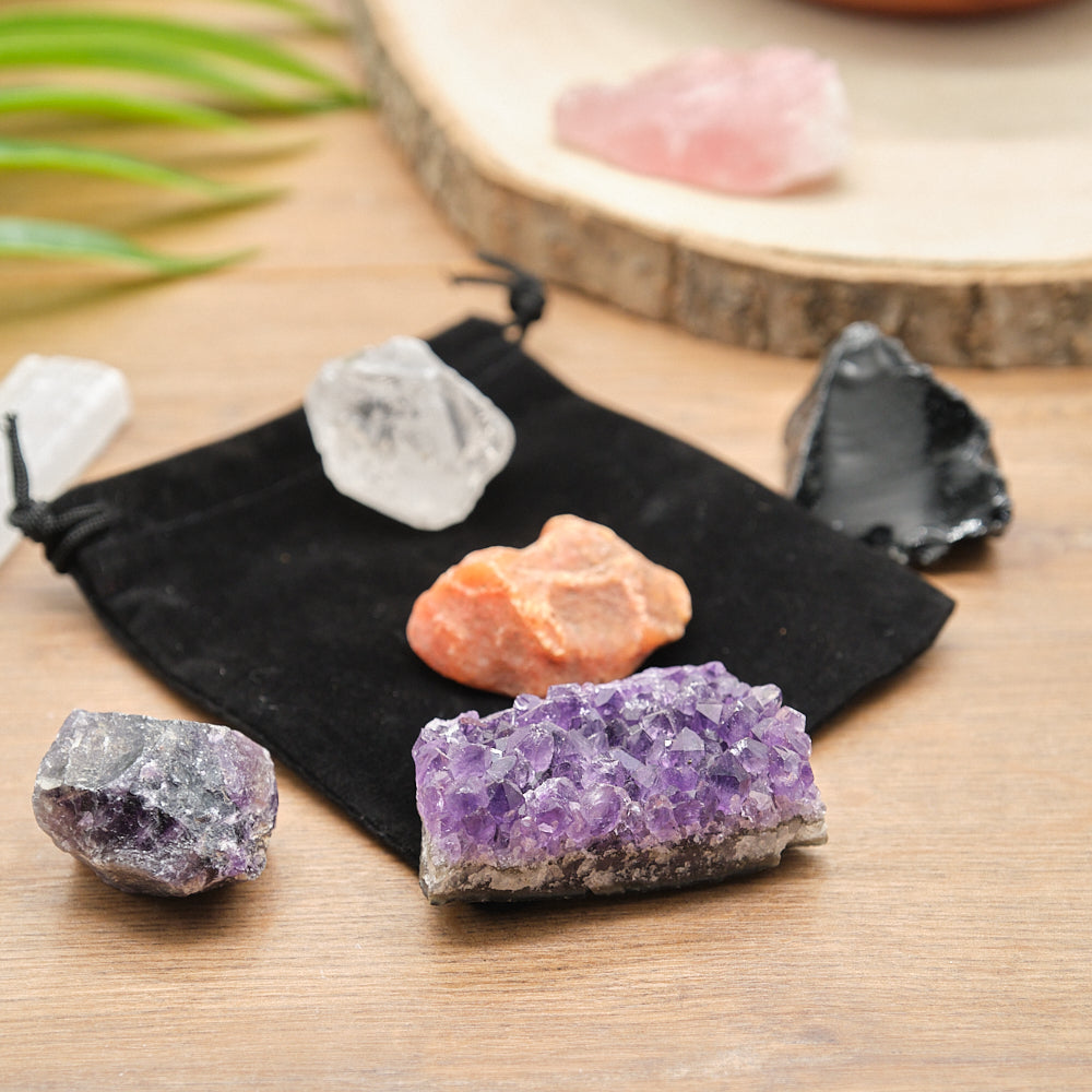 Clear Quartz, Rose Quartz, Amethyst, Black Obsidian, Selenite Sticks x 2 and Carnelian with a beautiful Grade AA Uruguayan Amethyst Druzy crystals gift set