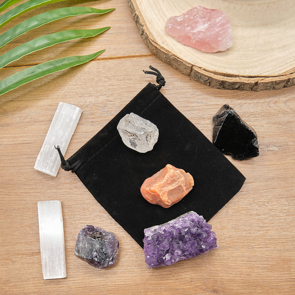 Clear Quartz, Rose Quartz, Amethyst, Black Obsidian, Selenite Sticks x 2 and Carnelian with a beautiful Grade AA Uruguayan Amethyst Druzy crystals gift set