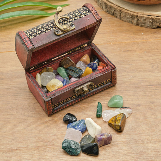 Treasure Chest With Crystal Stones Gift Set