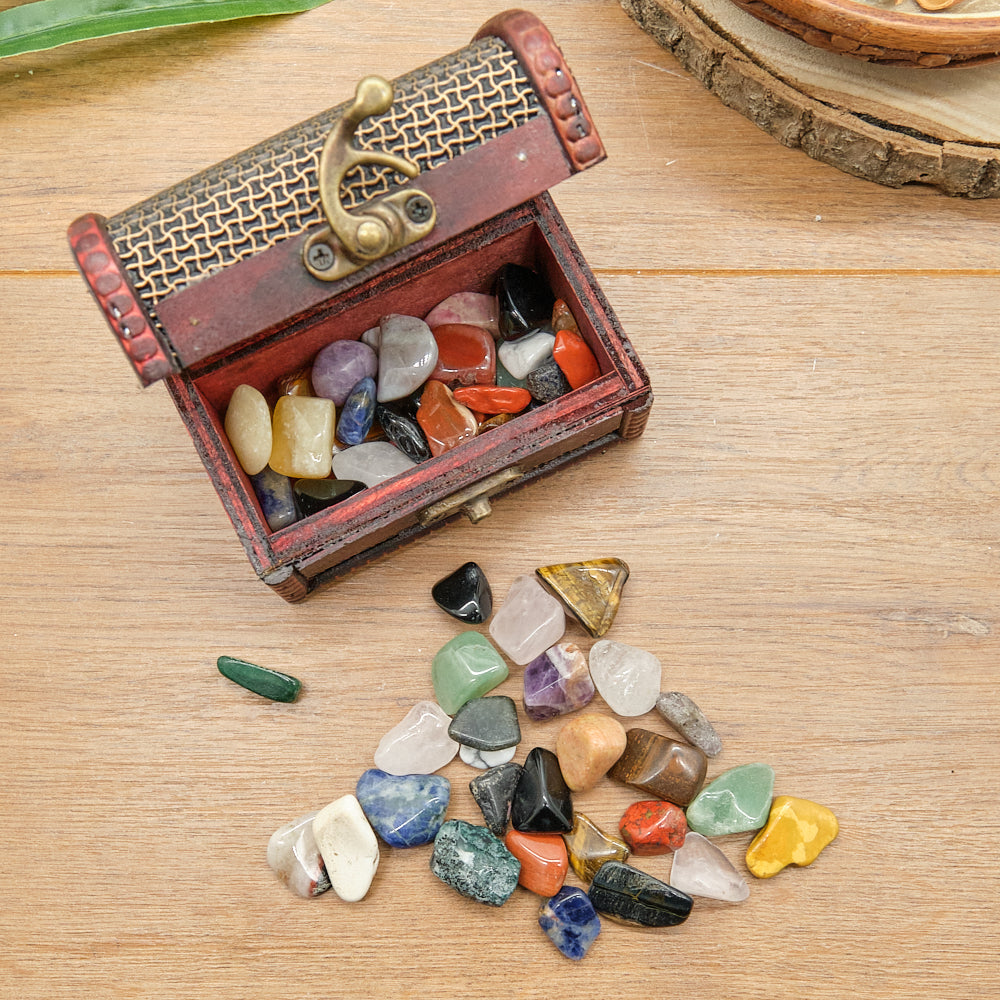 Treasure Chest With Crystal Stones Gift Set