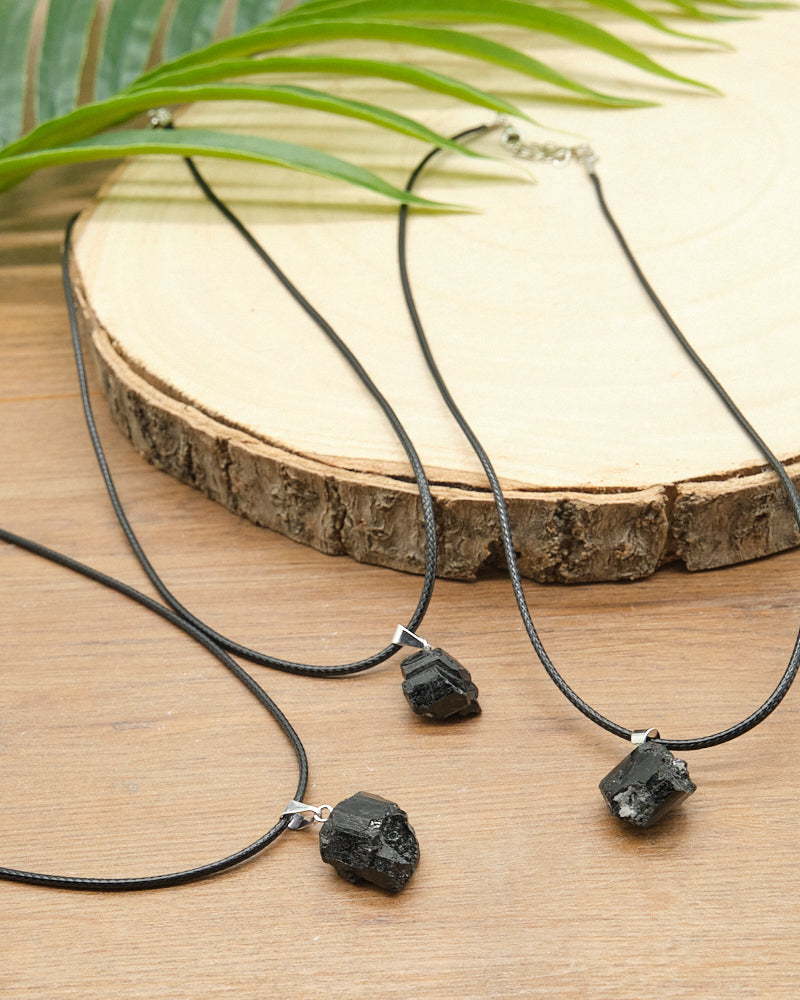raw black tourmaline pendant necklace 