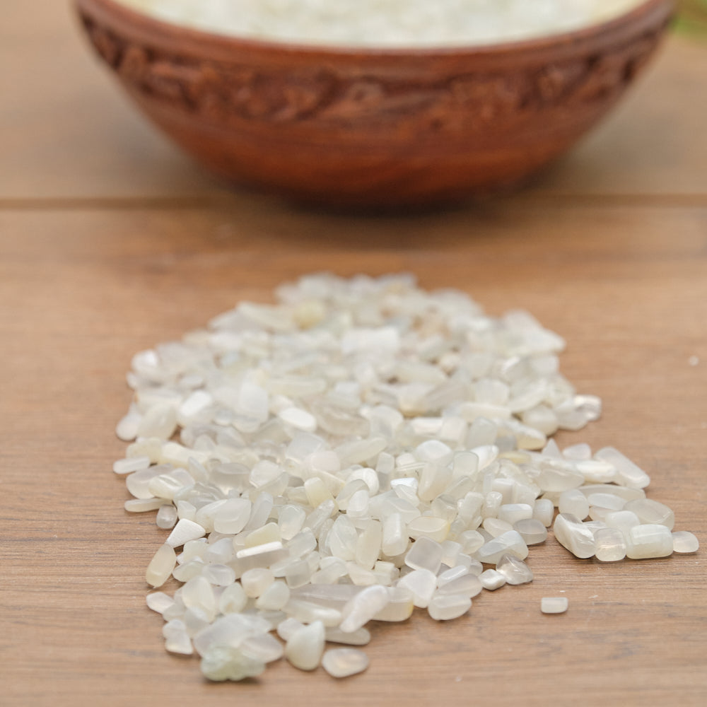 White Moonstone Crystal Chips 4-10mm Undrilled