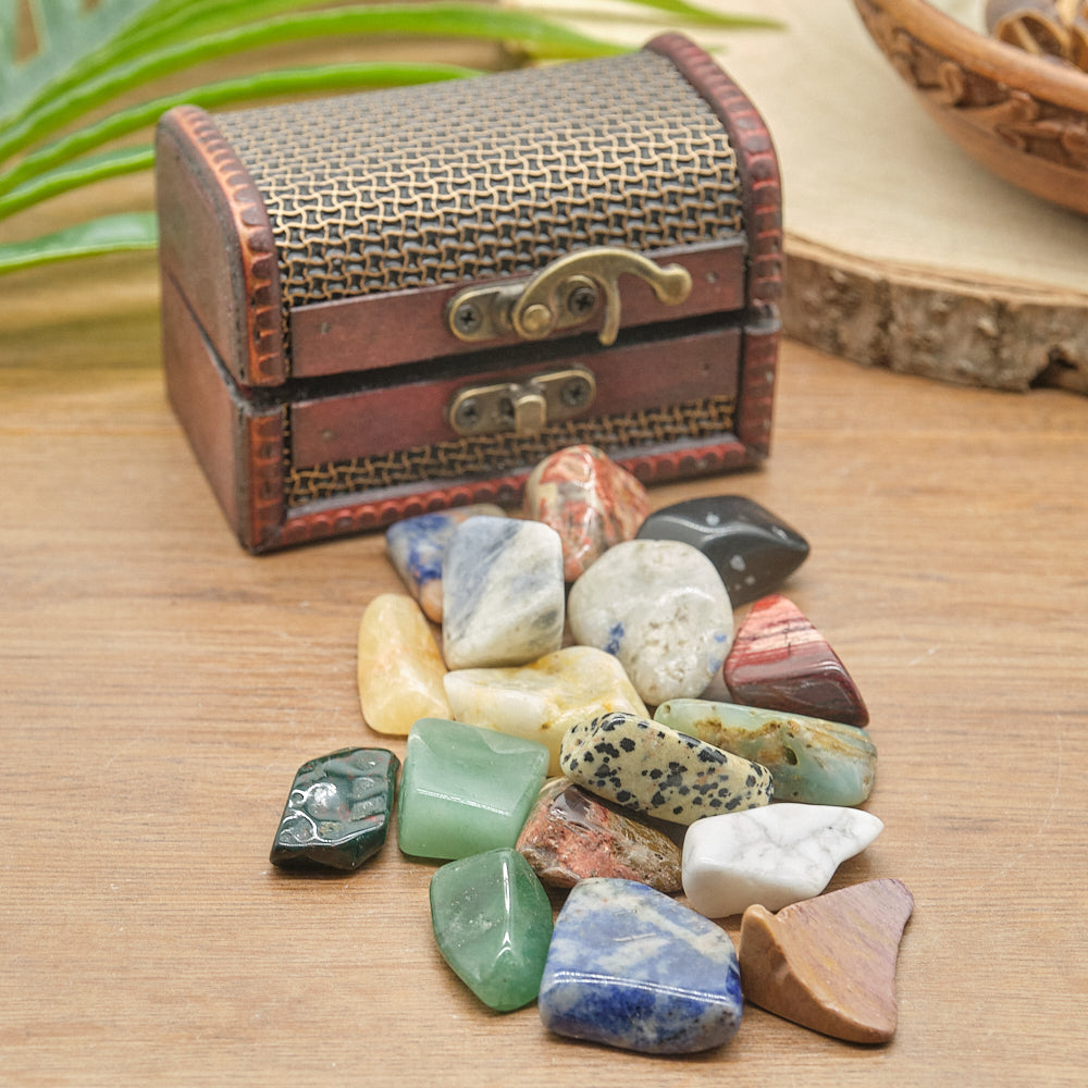 Treasure Chest With Crystal Stones Gift Set