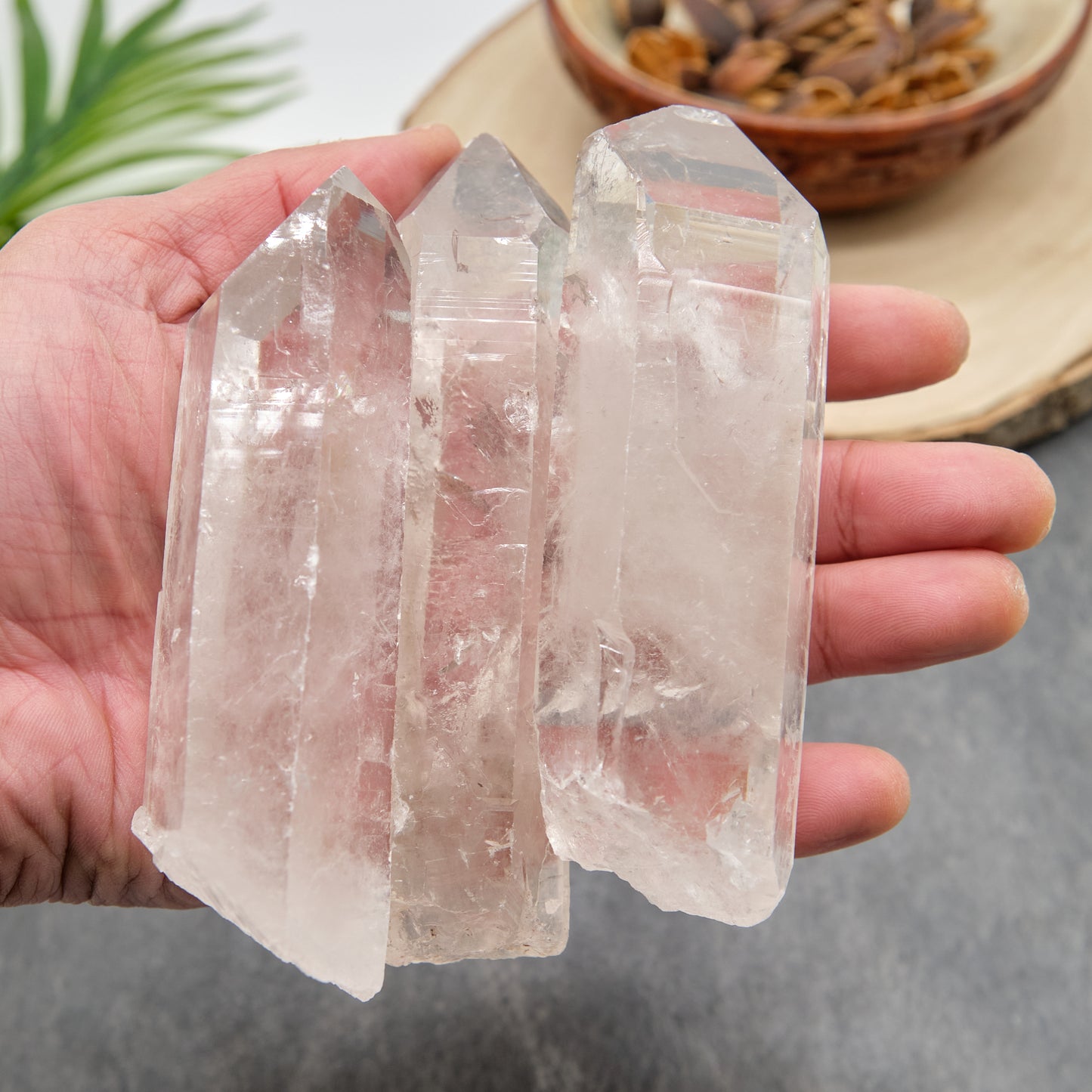 very large clear quartz points from brazil sizes from 10-12 cm