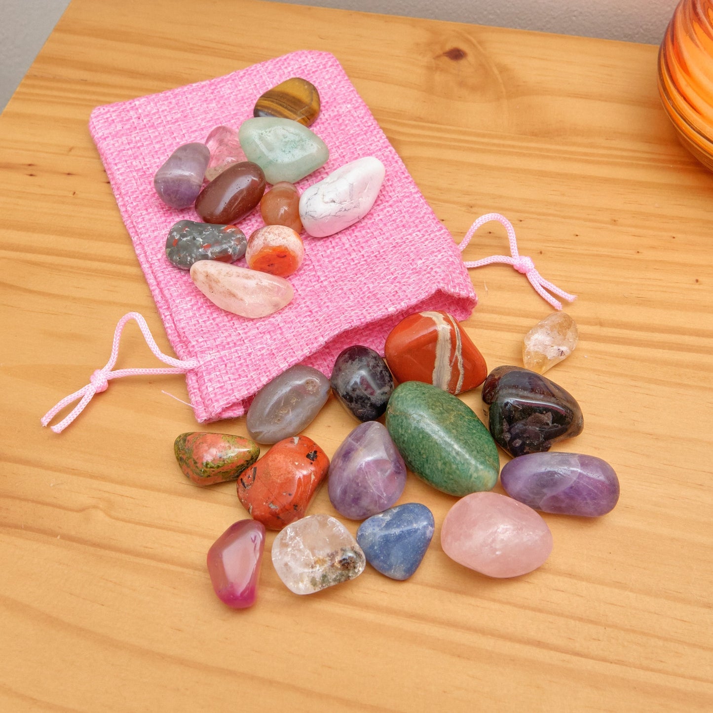 25 Mixed Crystal Stones Set with Linen Bag  Pure Serenity   