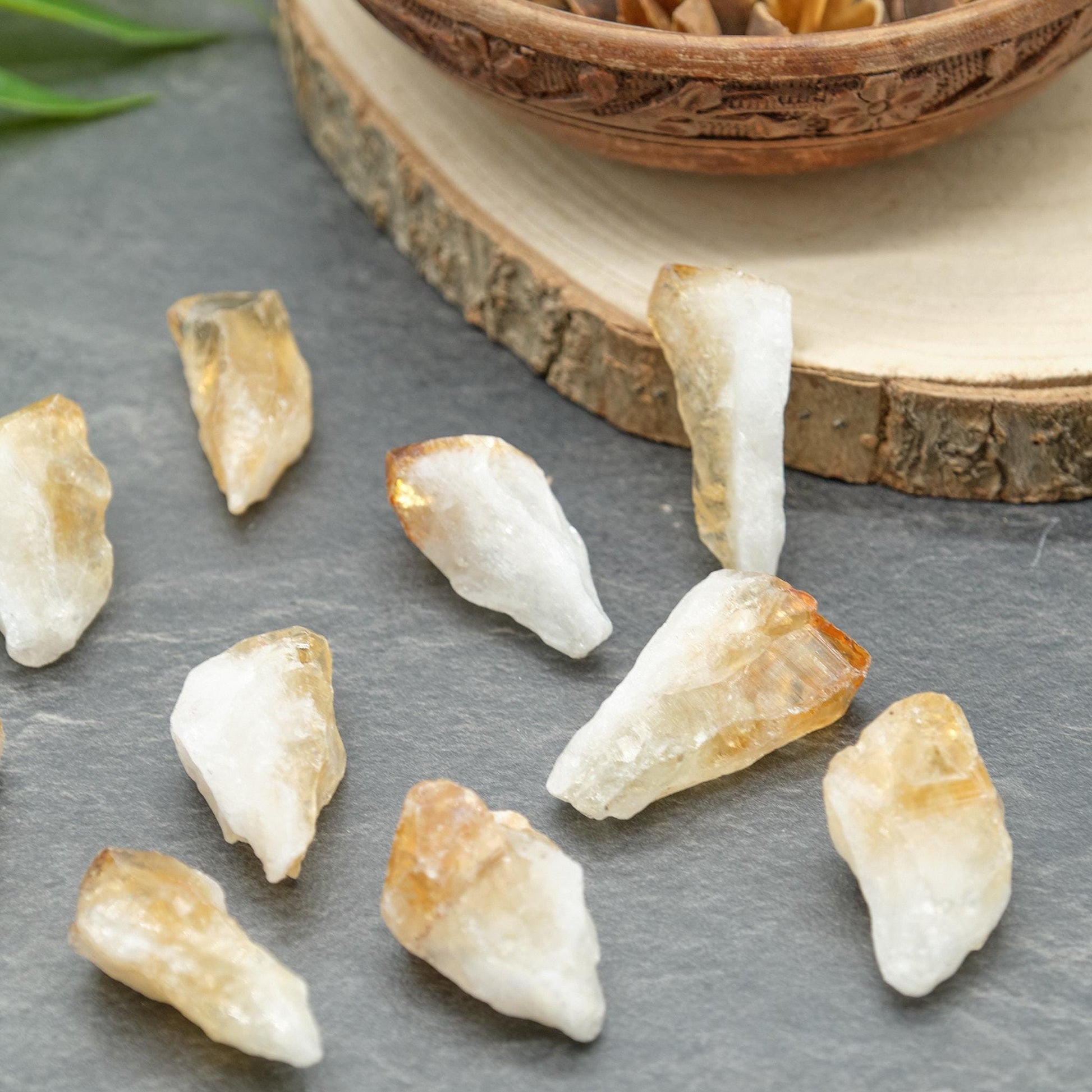 Rough Citrine Point 4-6 cm x 1 Piece  Pure Serenity   