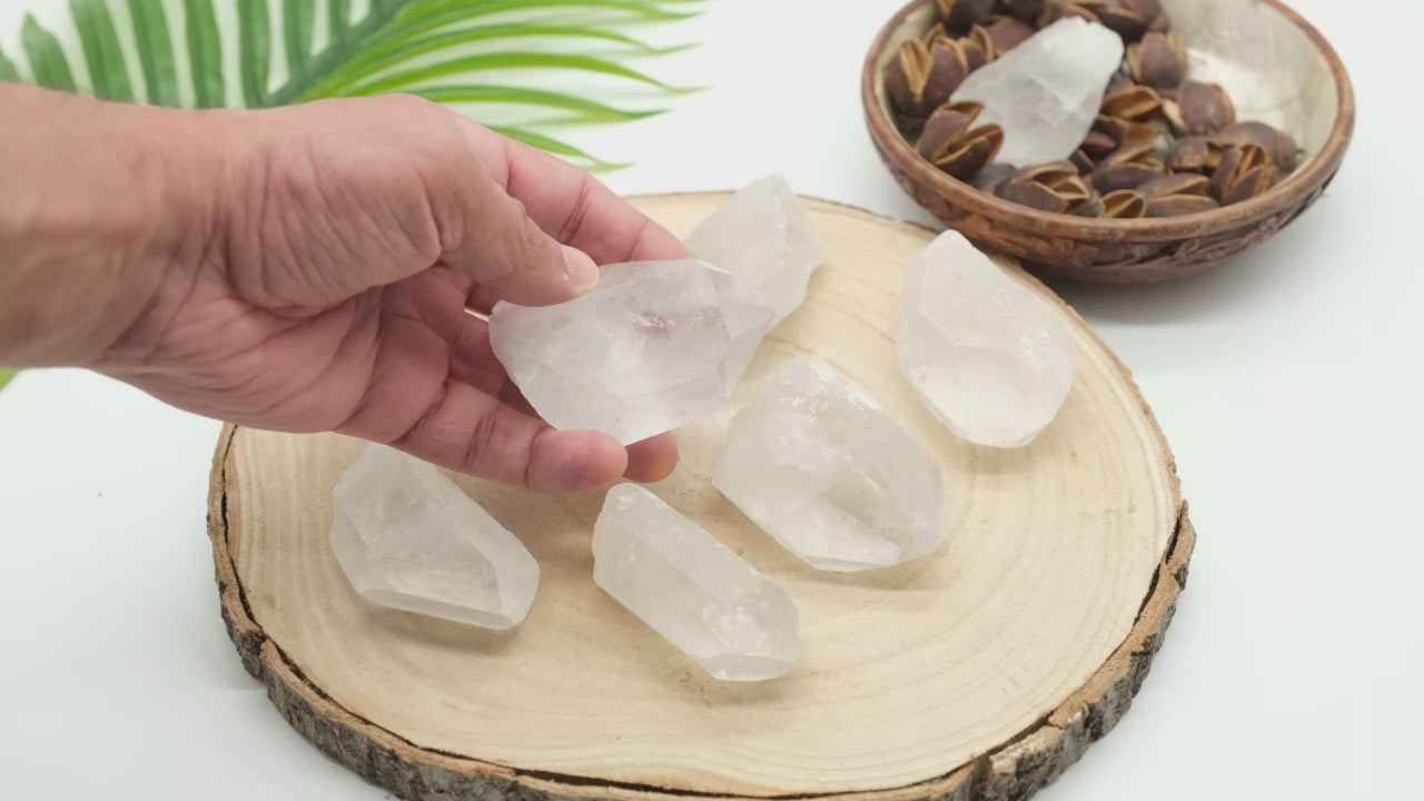 natural large raw quartz point for meditation chakra